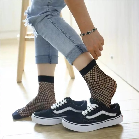 NEW Fishnet Ankle Mesh Socks - BLACK - Picture 7 of 8